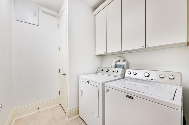 2207 Postoffice Street 422, Galveston, TX 77550