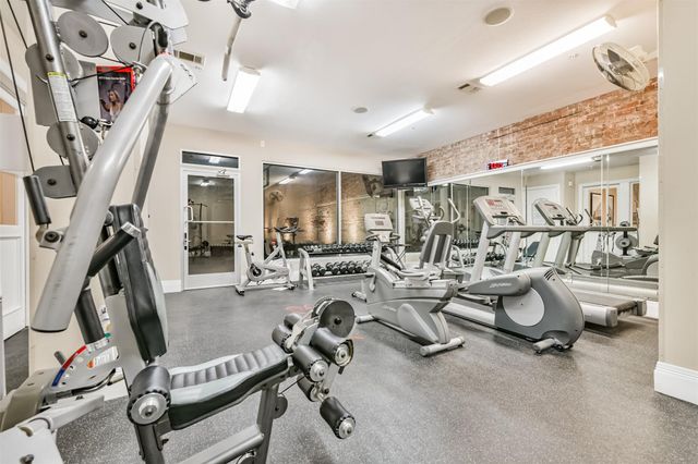 2207 Postoffice Street 422, Galveston, TX 77550