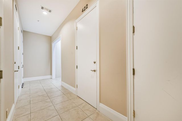 2207 Postoffice Street 422, Galveston, TX 77550