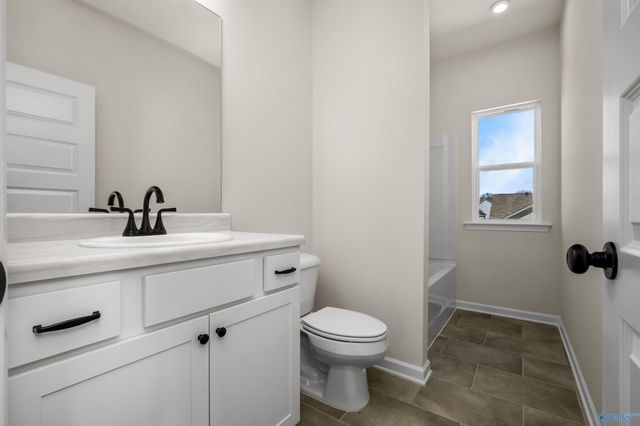 221 Roman Randall Road, New Market, AL 35761