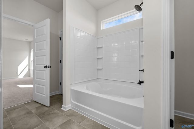 221 Roman Randall Road, New Market, AL 35761