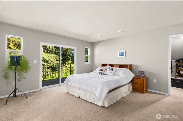 4648 D Milluhr Drive NE, Olympia, WA 98516