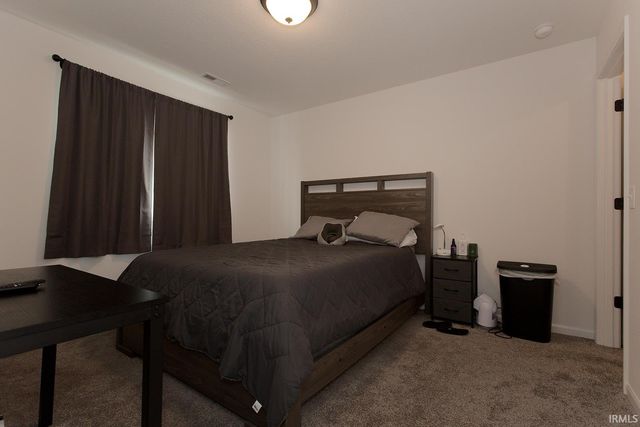 13710 Copper Strike Pass, Fort Wayne, IN 46845