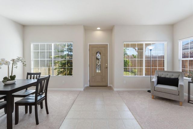 3201 Natoma St, Sacramento, CA 95833