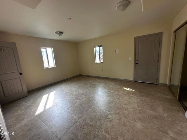 153 157 S Laurel Street, Ventura, CA 93001