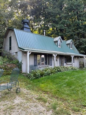 3299 58th St Dr lot 1-2, Vinton, IA 52349