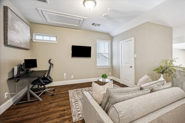 766 Nicholson Street, Houston, TX 77007