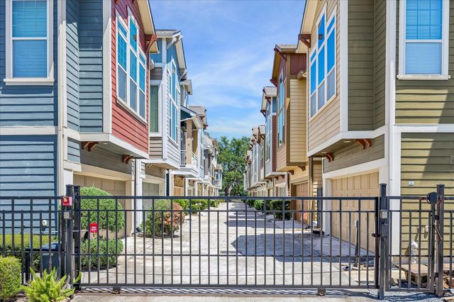 766 Nicholson Street, Houston, TX 77007