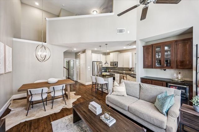 766 Nicholson Street, Houston, TX 77007