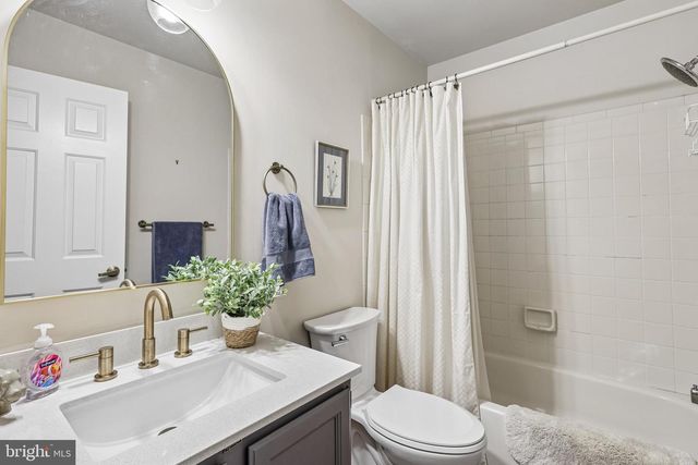 31--C CHICOPEE DR, Princeton, NJ 08540