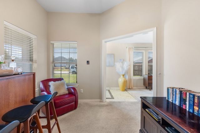 108 RED CLOUD Drive, Greenville, TX 75402