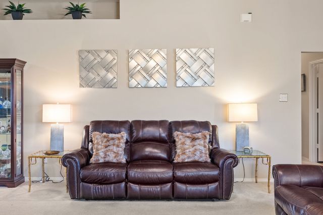 108 RED CLOUD Drive, Greenville, TX 75402