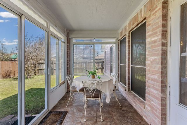 108 RED CLOUD Drive, Greenville, TX 75402