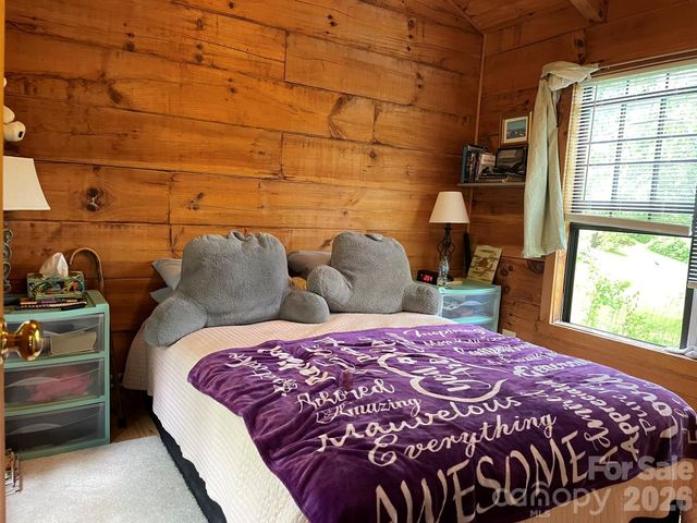 36 Luther Franklin Lane, Newland, NC 28657