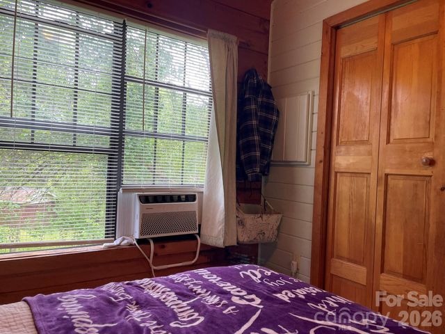 36 Luther Franklin Lane, Newland, NC 28657