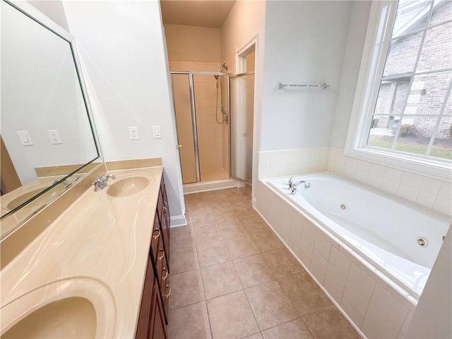 1930 Spivey Village Lane, Jonesboro, GA 30236