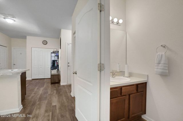 375 SERVIA Drive, St. Johns, FL 32259