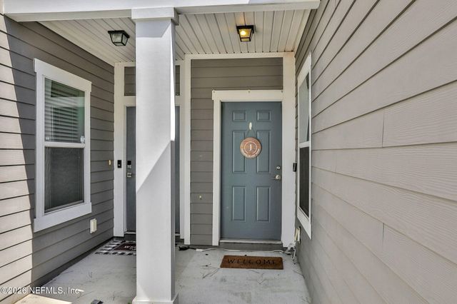375 SERVIA Drive, St. Johns, FL 32259