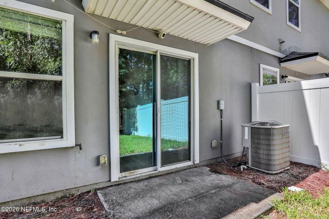 375 SERVIA Drive, St. Johns, FL 32259