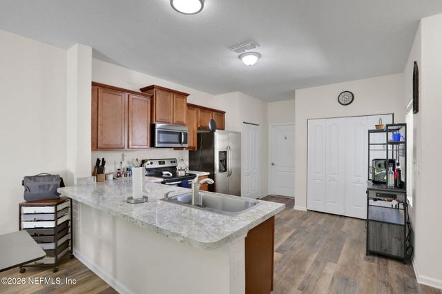 375 SERVIA Drive, St. Johns, FL 32259