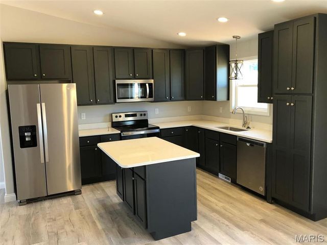 420 Triathlon Drive, Foristell, MO 63348