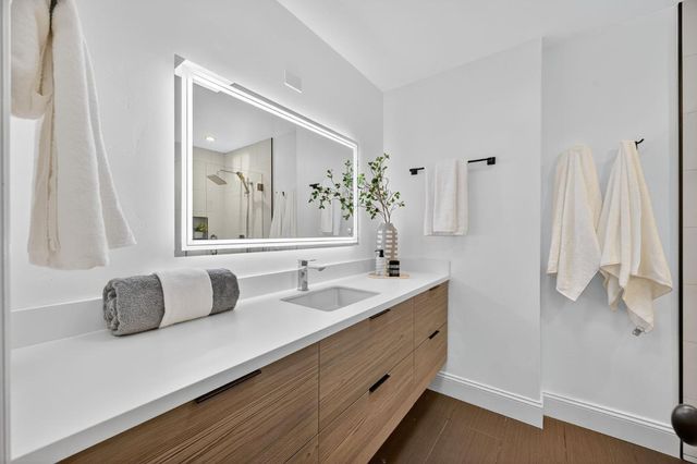 170 Stone Pine Lane, Menlo Park, CA 94025