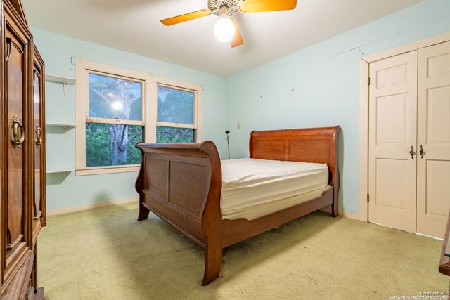 208 terrell, Terrell Hills, TX 78209