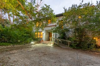 208 terrell, Terrell Hills, TX 78209