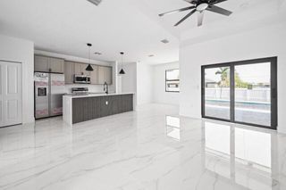 2511 NW 7th Street N, Cape Coral, FL 33993