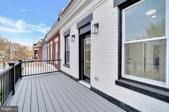 913 L ST NE, Washington, DC 20002