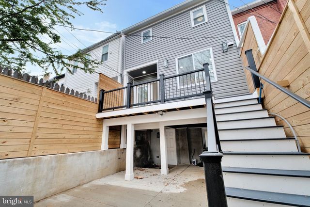 913 L ST NE, Washington, DC 20002