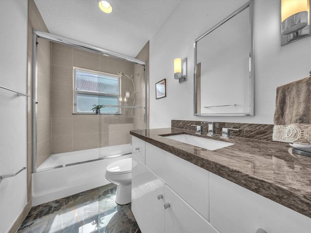 8039 N Tranquility Lake Drive, Delray Beach, FL 33446