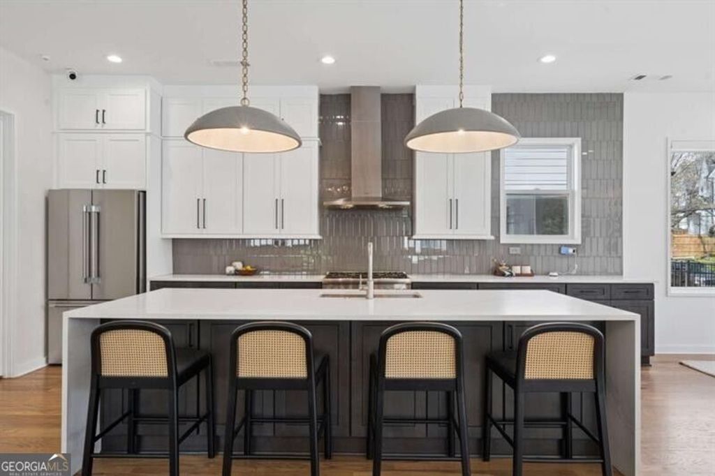 32 Walthall Street NE A, Atlanta, GA 30307 — photo 2