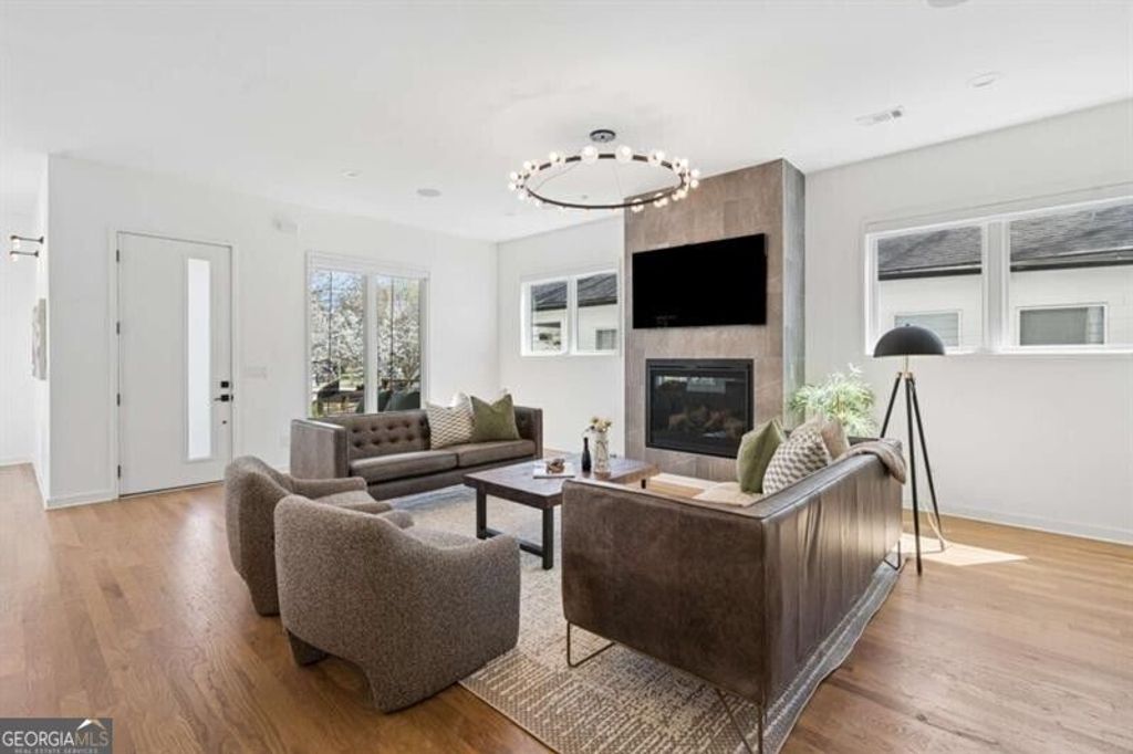 32 Walthall Street NE A, Atlanta, GA 30307 — photo 3