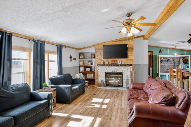 176 E North Street 281, Jacksboro, TX 76458