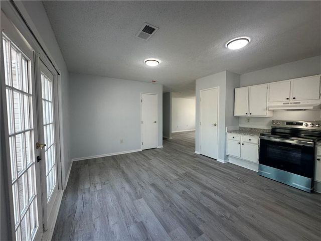 3805 GARFIELD Avenue, Kansas City, MO 64109