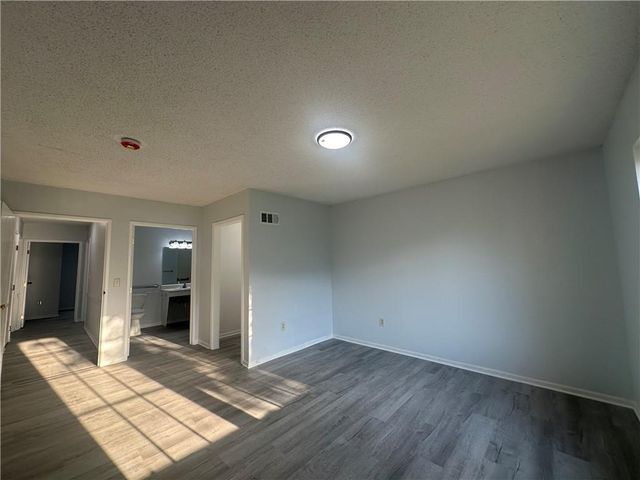 3805 GARFIELD Avenue, Kansas City, MO 64109