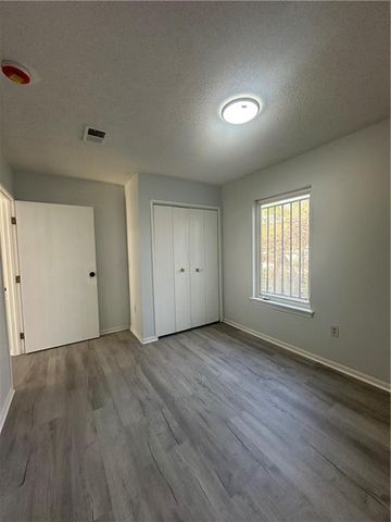 3805 GARFIELD Avenue, Kansas City, MO 64109