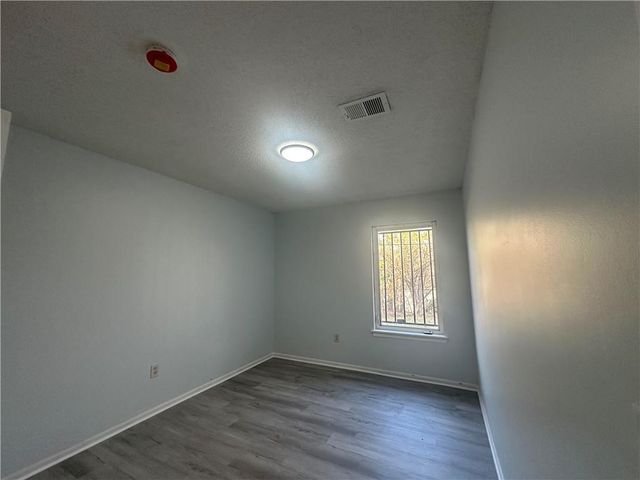 3805 GARFIELD Avenue, Kansas City, MO 64109