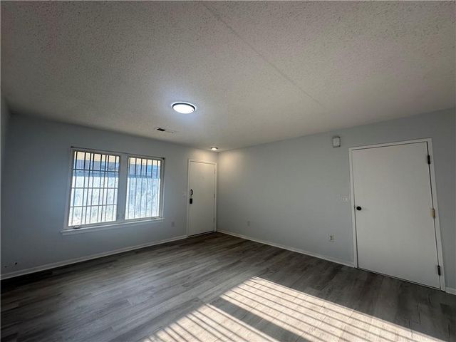 3805 GARFIELD Avenue, Kansas City, MO 64109
