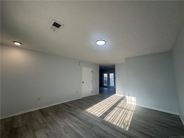 3805 GARFIELD Avenue, Kansas City, MO 64109