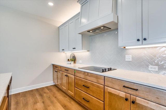300 W Pepper Tree Rd, Andover, KS 67002