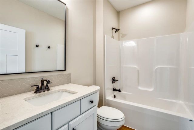 300 W Pepper Tree Rd, Andover, KS 67002