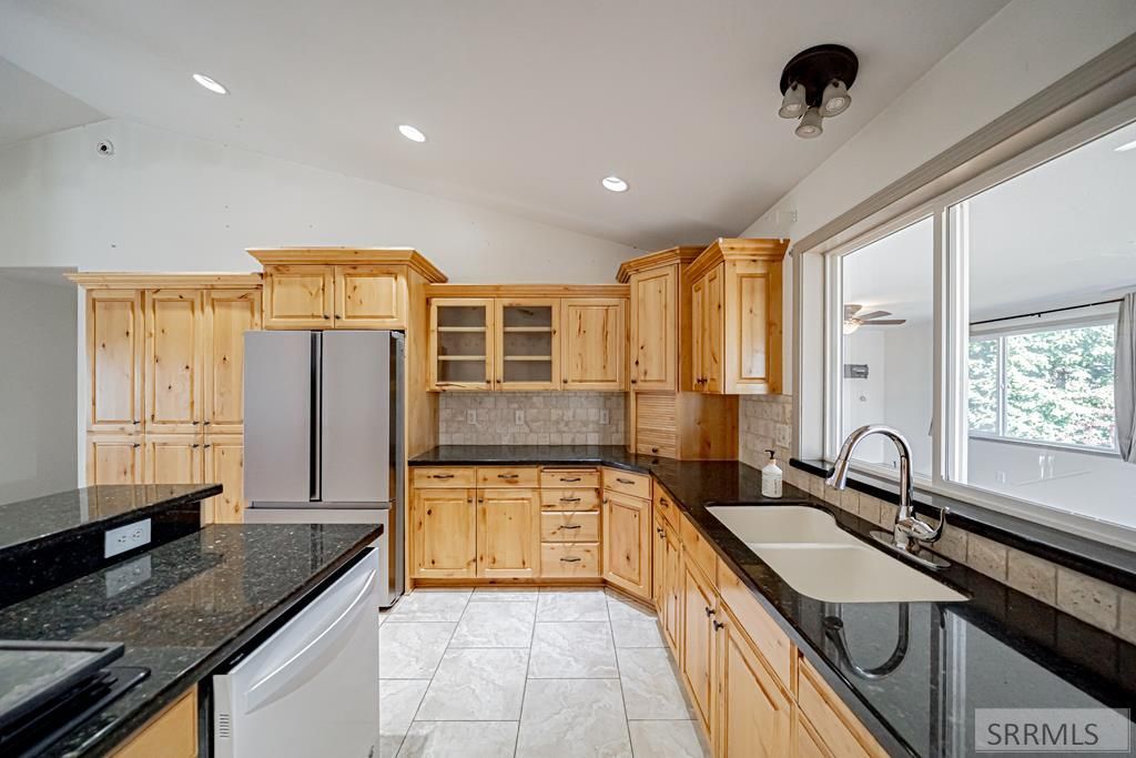 Image 20 of property listing at 3807 E 137 N, Rigby, ID 83442