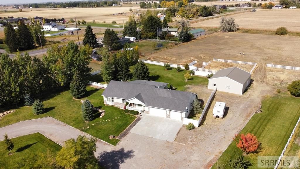 Image 6 of property listing at 3807 E 137 N, Rigby, ID 83442