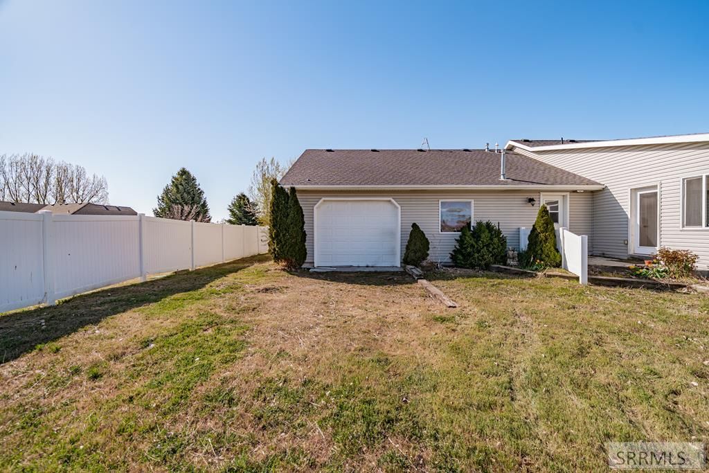 Image 76 of property listing at 3807 E 137 N, Rigby, ID 83442