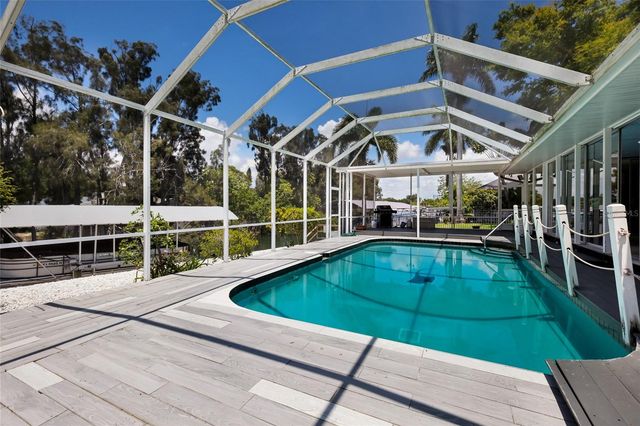311 MAGELLAN DRIVE, Sarasota, FL 34243