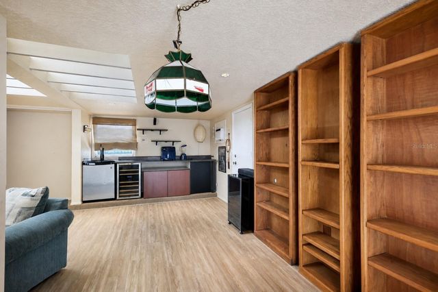 311 MAGELLAN DRIVE, Sarasota, FL 34243