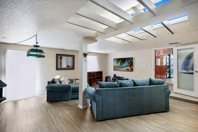 311 MAGELLAN DRIVE, Sarasota, FL 34243
