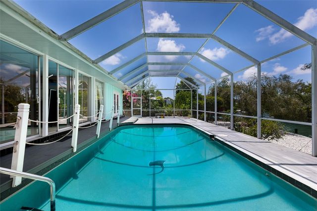 311 MAGELLAN DRIVE, Sarasota, FL 34243